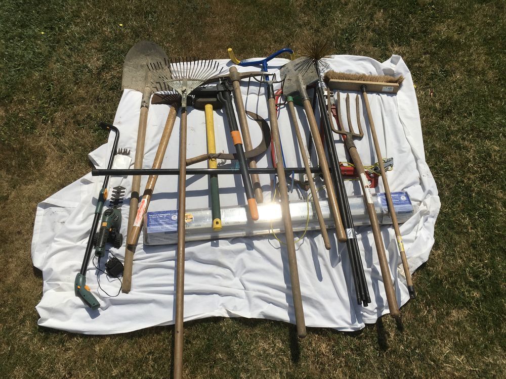  Urgent cause d&eacute;m&eacute;nagement vend Outils de jardin Jardin