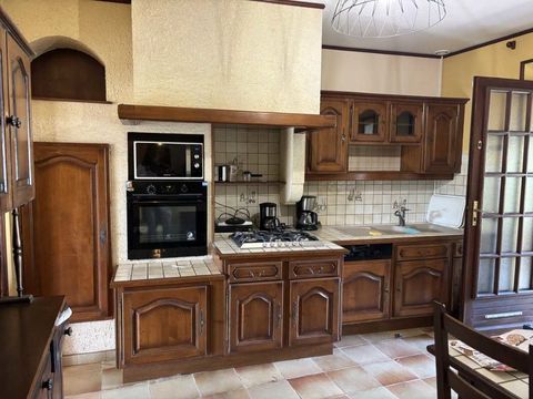   MAISON SAINT GERMAIN LAVAL  Maison - 3 pi�ce(s) - 152 m�