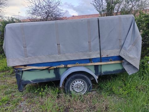 Pi&egrave;ces et &eacute;quipements Voiture Pi&egrave;ces et &eacute;quipements Voiture  occasion Saint-Fulgent 85250