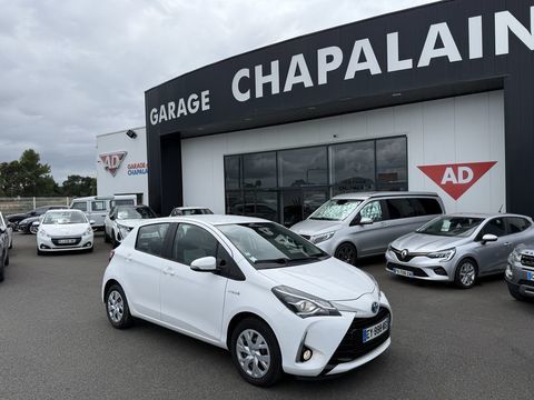 Toyota Yaris Hybride Pro 100h Dynamic Business 2018 occasion Kerfot 22500