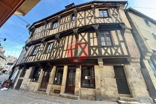  Immeuble � vendre 7 pi�ces 145 m�