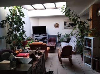  Immeuble � vendre 240 m�