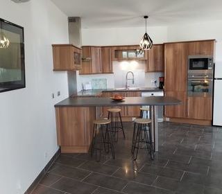  Maison � louer 4 pi�ces 82 m� Le coteau