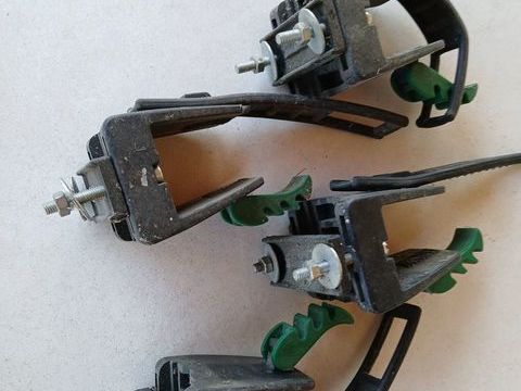 Pi&egrave;ces et &eacute;quipements Voiture Pi&egrave;ces et &eacute;quipements Voiture  occasion Eygui&egrave;res 13430