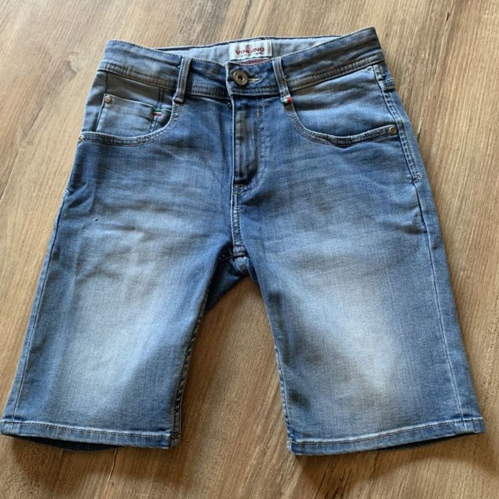 Vends Short en jean enfant gar&ccedil;on " Vingino " Vêtements enfants