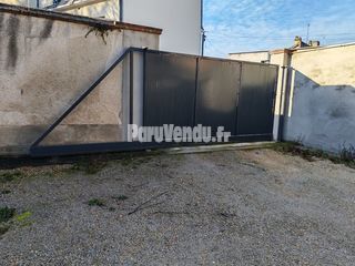  Parking / Garage � louer 