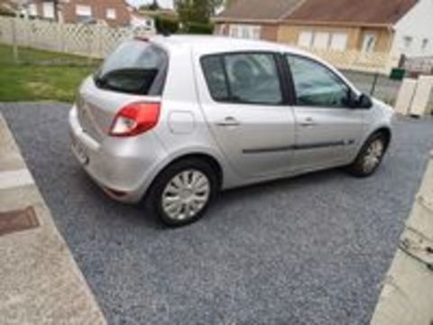 Clio III Tce 100 eco2 Expression 2009 occasion 62440 Harnes