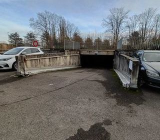  Parking / Garage � louer 13 m�