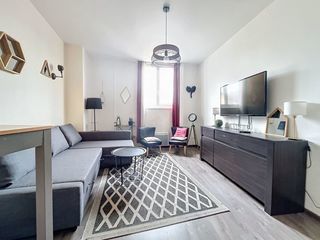  Appartement � louer 6 pi�ces 91 m�