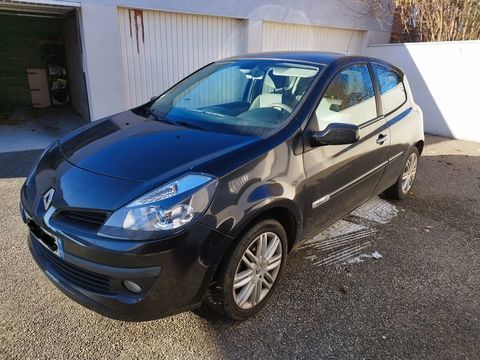 Renault Clio III Clio 2.0 16V 140 Initiale Proactive A 2009 occasion Bourg-en-Bresse 01000