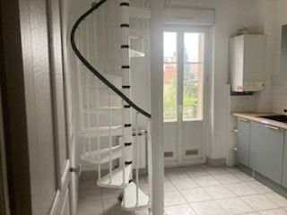  Appartement � louer 4 pi�ces 75 m�