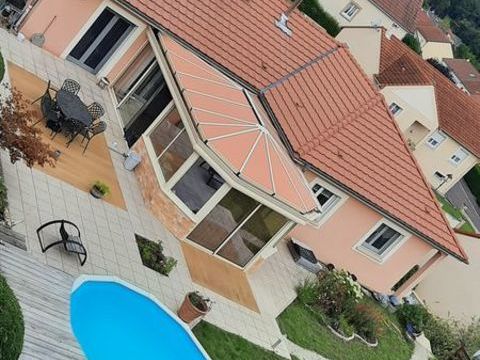   maison plain pied 150m2 avec sous sol complet Maison - 7 pi�ce(s) - 149 m�