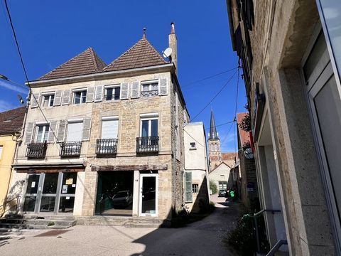   meubl�e 
Pouilly en auxois 50 m2 Appartement - 2/3 pi�ce(s) - 50 m�