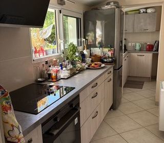  Appartement à louer 2 pièces 45 m² Nîmes