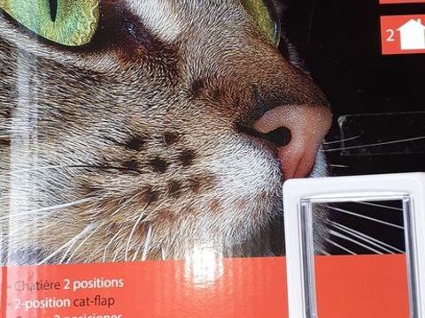 Chati&egrave;re blanche (porte) Zolux catwalk NEUVE pour chat, 12 83160 La valette-du-var