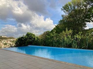  Appartement � vendre 3 pi�ces 145 m�