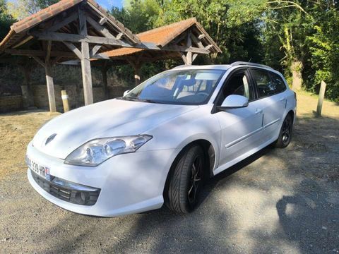 Renault Laguna III Estate Laguna Estate III 1.5 dCi 110 eco2 Authentique 2008 occasion S&eacute;rign&eacute; 85200