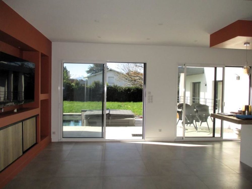 � vendre  Maison Tarbes (65000)