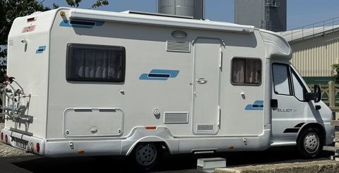 CI Camping car 2006 occasion Cr&eacute;hen 22130