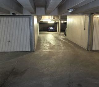  Parking / Garage � louer 12 m�