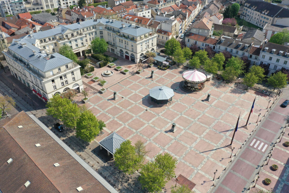   Poissy (78300)