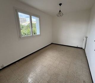  Appartement � vendre 5 pi�ces 85 m�