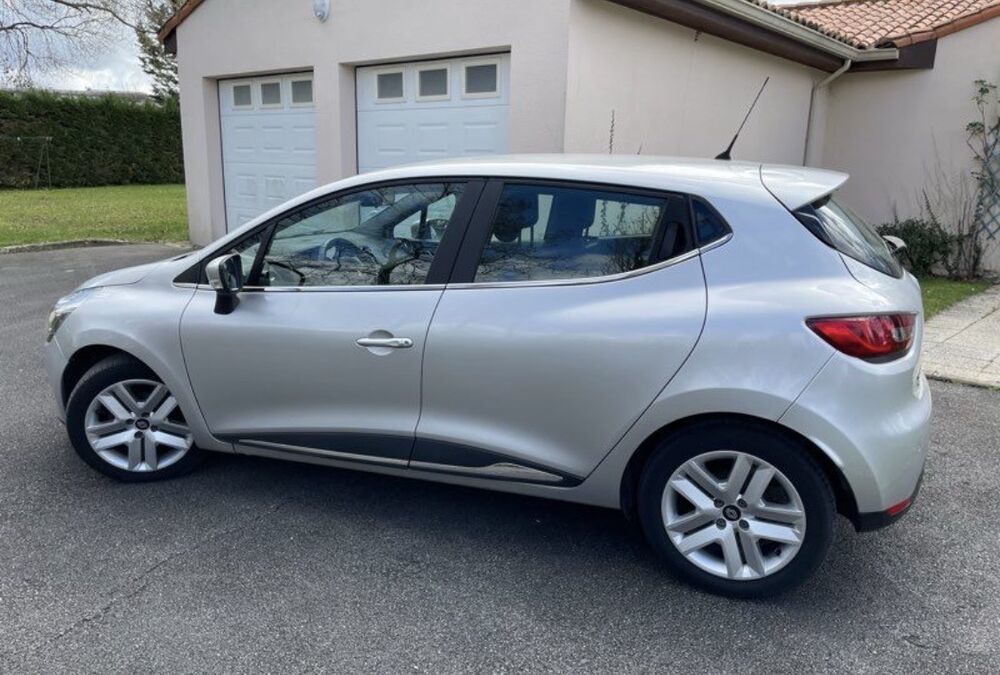 Clio IV dCi 90 Energy eco2 Business 90g 2013 occasion 73000 Chamb&eacute;ry