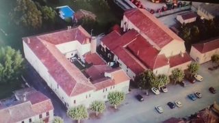  Propri�t�/ch�teau � vendre 14 pi�ces 5000 m�