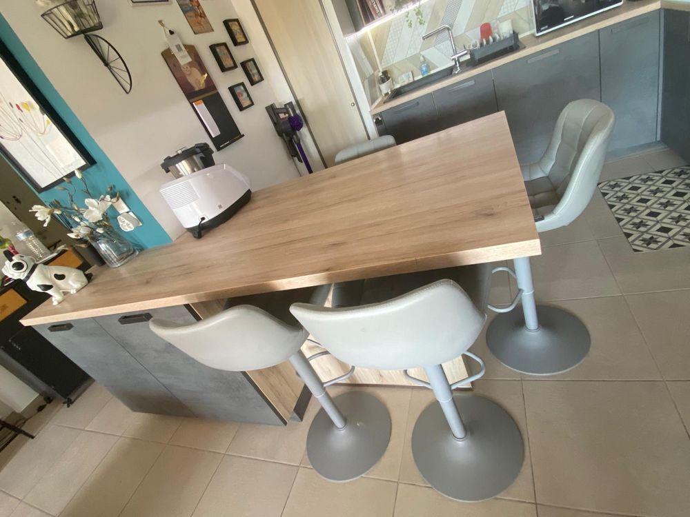 Meubles de cuisine + coin repas Meubles