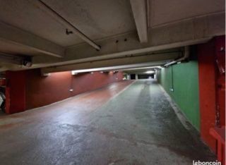  Parking / Garage � vendre 12 m�