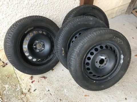 Pi&egrave;ces et &eacute;quipements Voiture Pi&egrave;ces et &eacute;quipements Voiture  occasion Galluis 78490