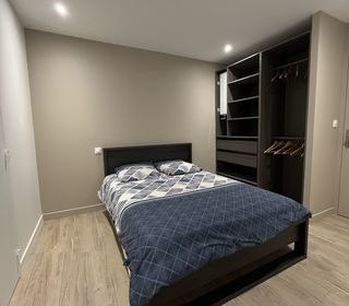  Appartement � louer 6 pi�ces 160 m� Montfort-sur-meu