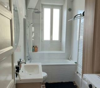  Appartement � louer 4 pi�ces 83 m�