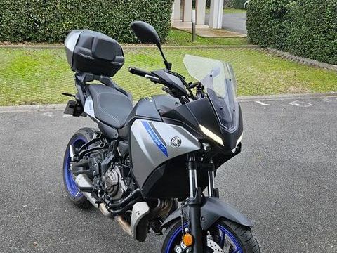 Moto YAMAHA 2023 occasion Pau 64000