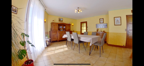  Maison � louer 6 pi�ces 151 m�