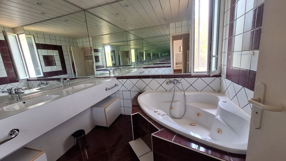 � vendre  Villa Pompignac (33370)