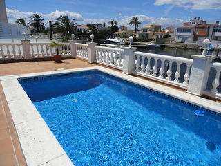 Location  Maison - Villa 