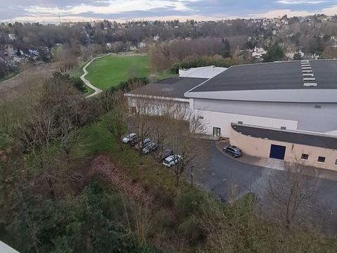   T2 lumineux 49m� avec parking en sous-sol, cave, balcon � �p Appartement - 2 pi�ce(s) - 49 m�