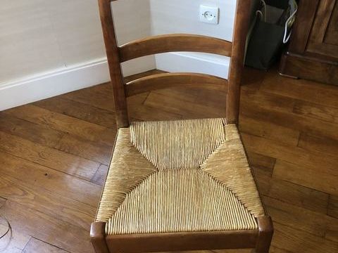 6 chaises de styles Dijon (21)