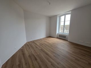  Appartement � louer 4 pi�ces 97 m�