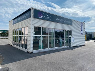 VIA AUTOMOBILE FREJUS, concessionnaire 83