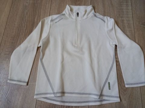 Tee-shirt manches longues crème marque Décathlon taille 4 an 2 Villiers (86)