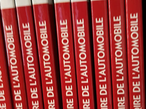 Collection livres La Grande Histoire de l'Automobile Saint-Martin-Boulogne (62)