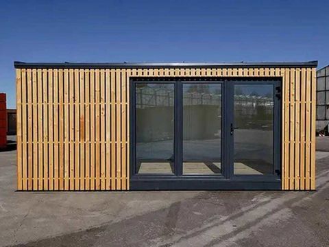 Containers D'exposition/ Bulle ou bungalows de en bon &eacute;tat disponible 4800 33000 Bordeaux