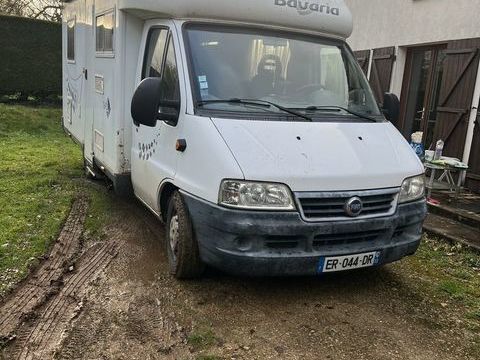 BAVARIA Camping car 2004 occasion Ruffec 16700