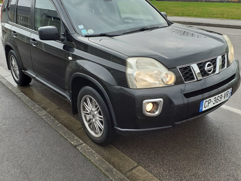 Nissan X-Trail X-TRAIL 2.0 dCi 150 4X2 SE 2009 occasion Nevers 58000