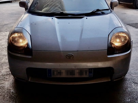 Toyota MR 1.8i 2000 occasion Coublevie 38500