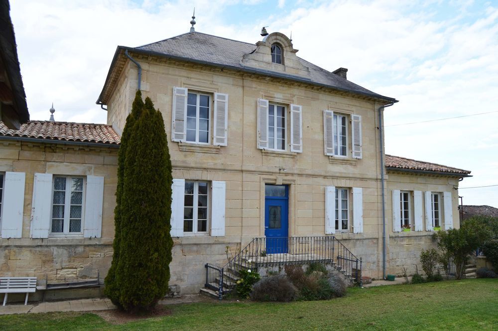 � vendre  Propri�t�/ch�teau Bordeaux (33000)