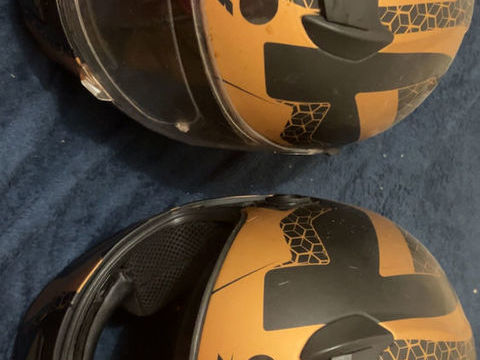 Pi&egrave;ces et &eacute;quipements Moto - Scooter - Quad Casques - v&ecirc;tements moto  occasion Concarneau 29900