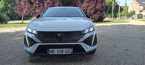 Peugeot 408 Hybrid 145 e-DCS6 Allure 2025 occasion Bessancourt 95550